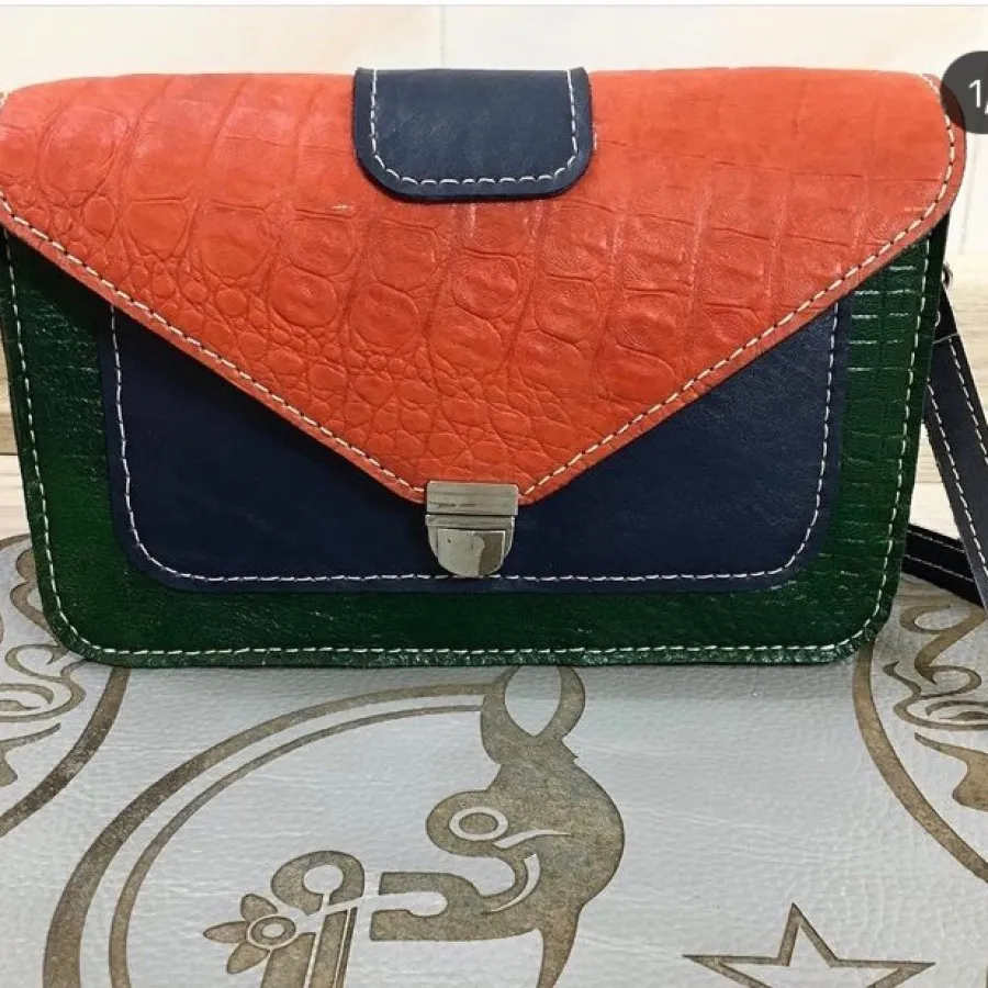 کیف چرم دست دوز