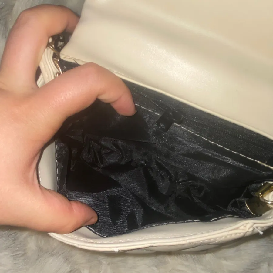 کیف شنل
