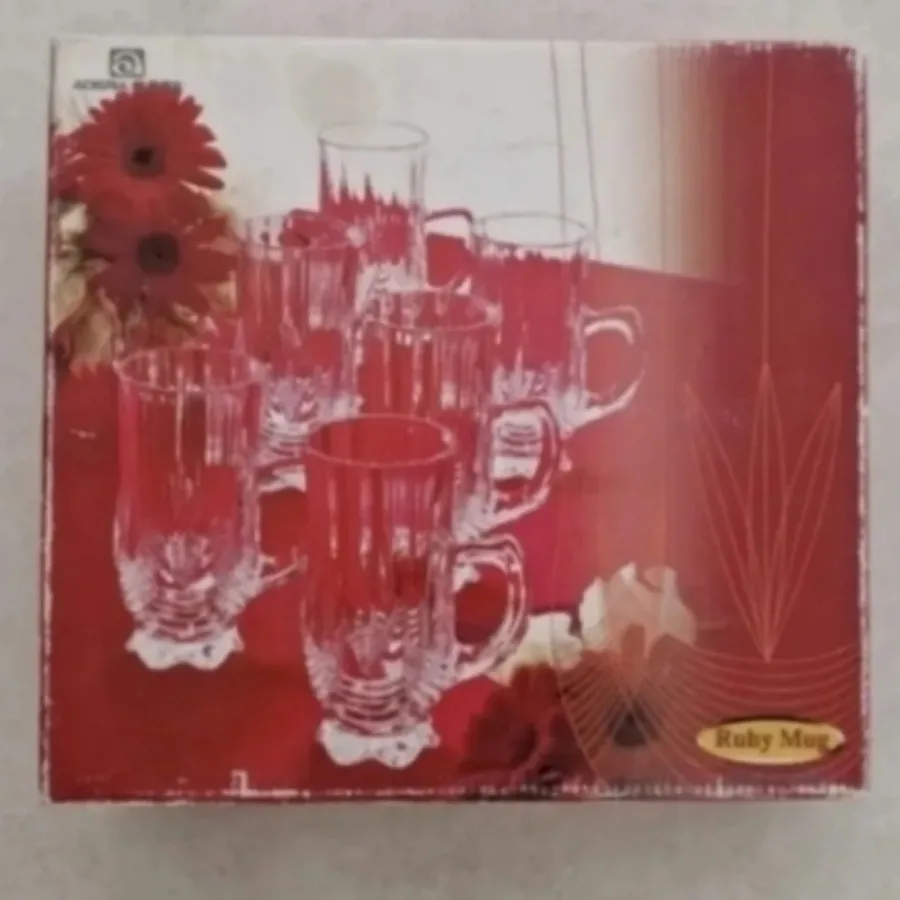 استکان پایه دار ژاپنی
