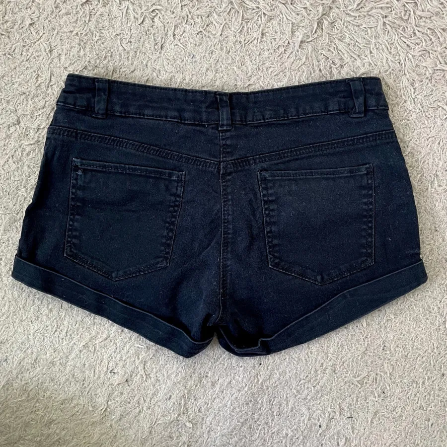 شورتک h&m