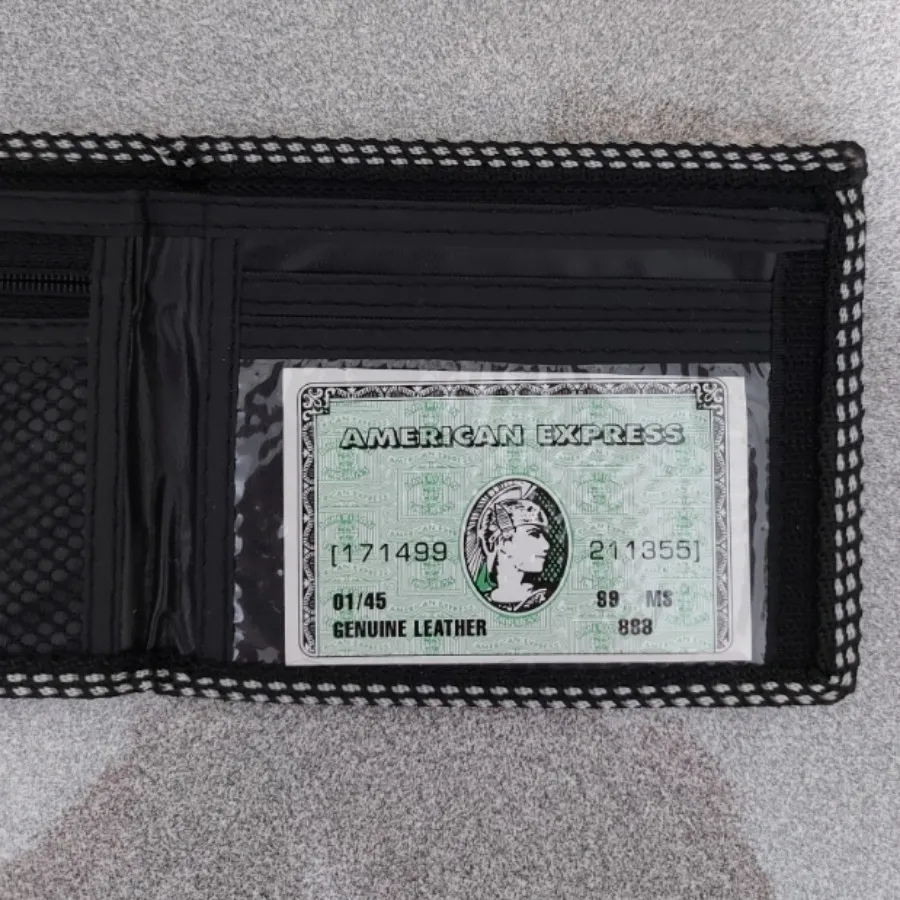 کیف پول آدیداس