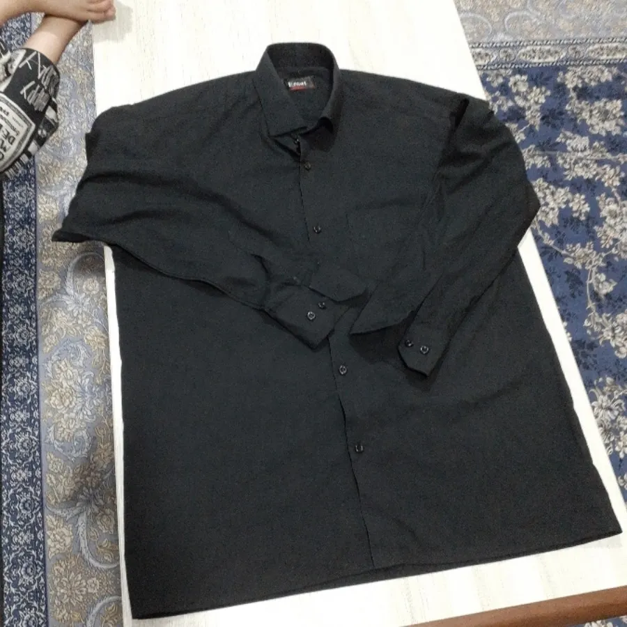 پیراهن مردانه