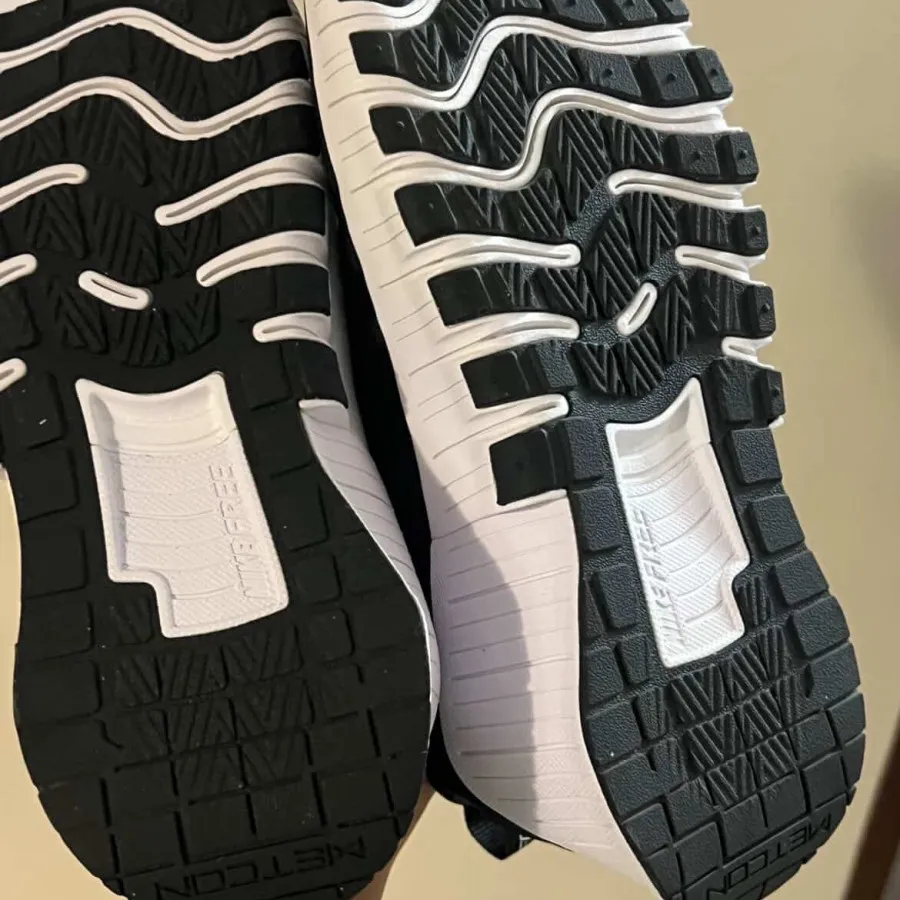 کتونی Nike free metcon