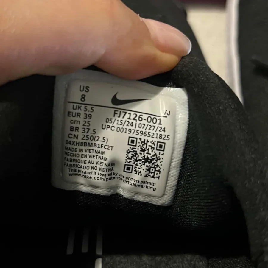 کتونی Nike free metcon