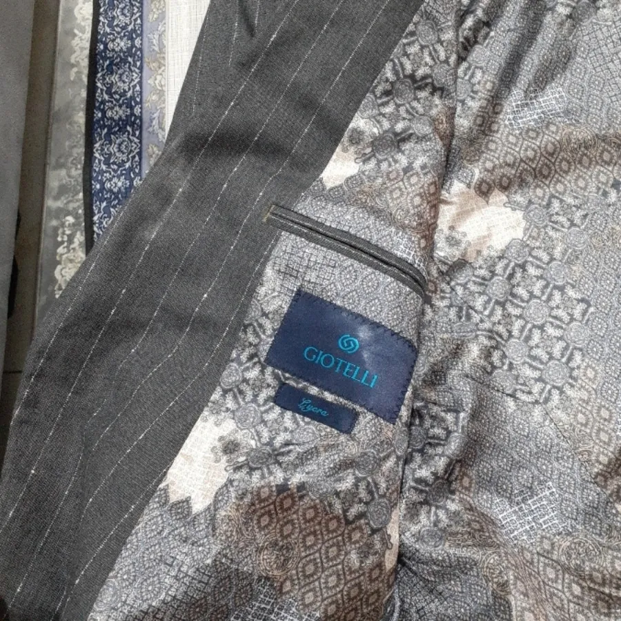 کت و شلوار