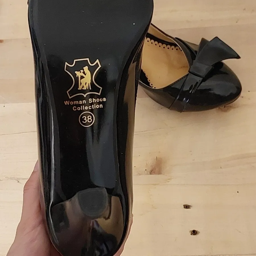 کفش مجلسی پاشنه بلند
