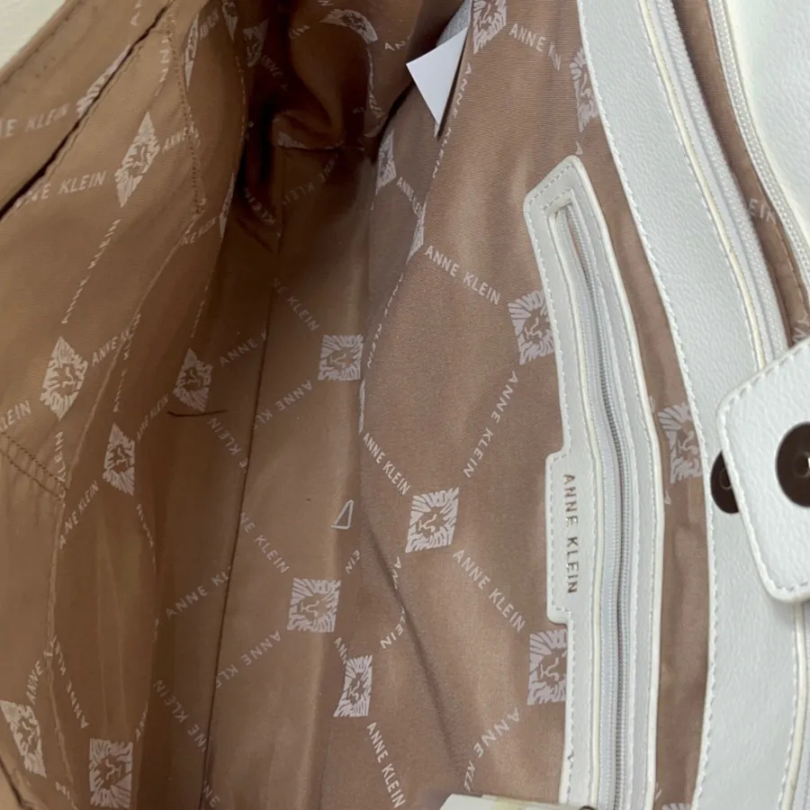 توت بگ ANNE KLEIN