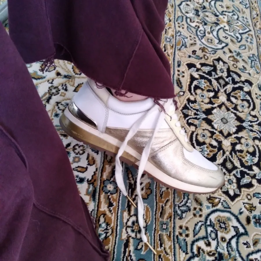 کتونی