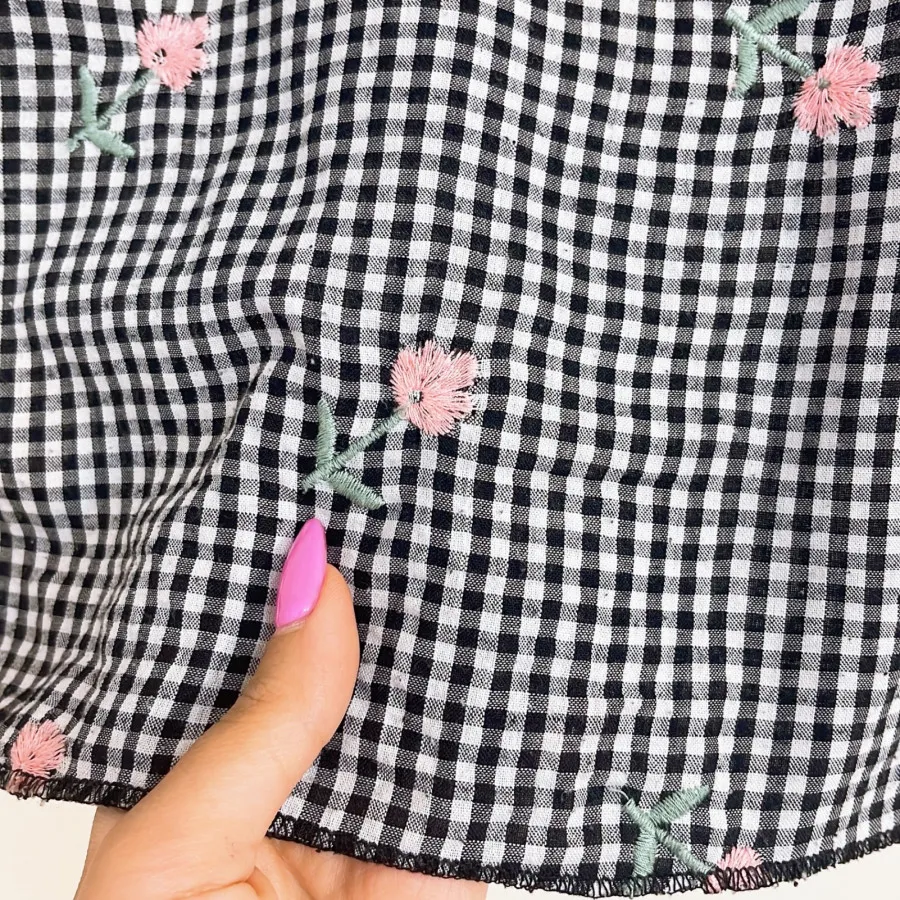 تاپ گلدوزی