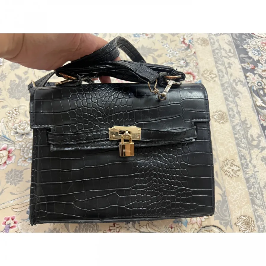 کیف دوشی
