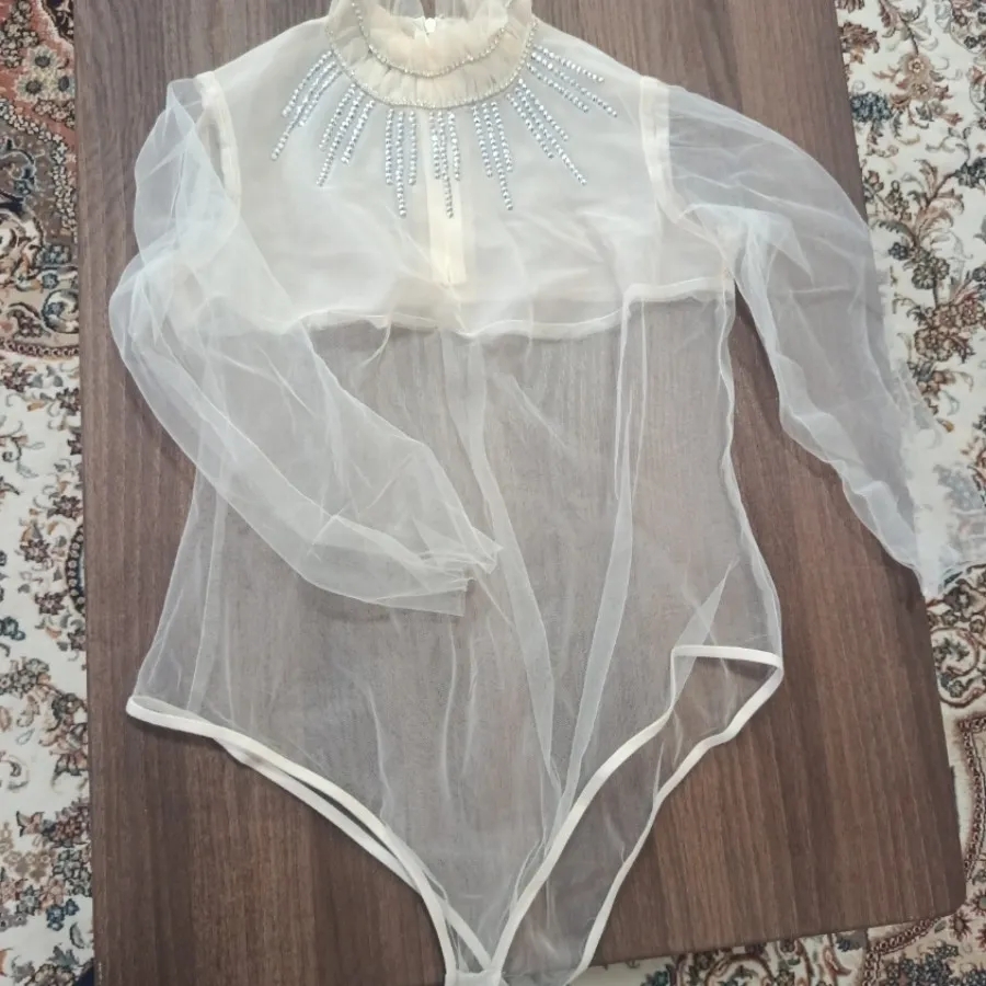 لباس مجلسی نباتی روشن