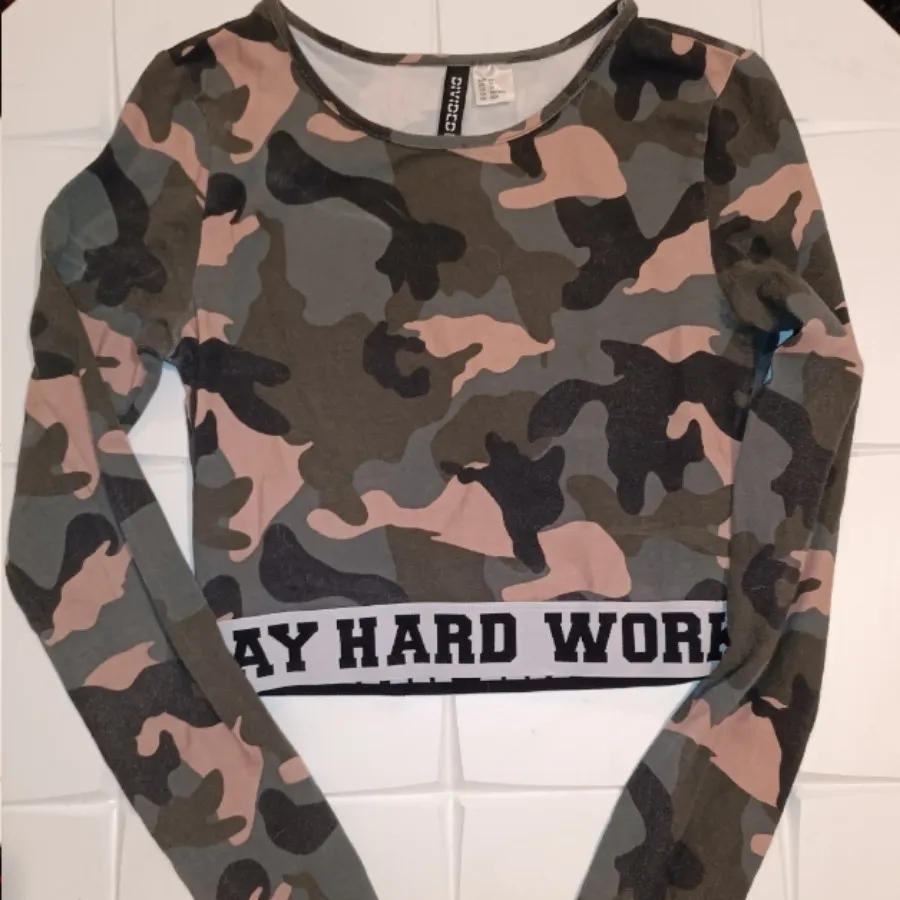 ست شلوارک کراپ برند h&m