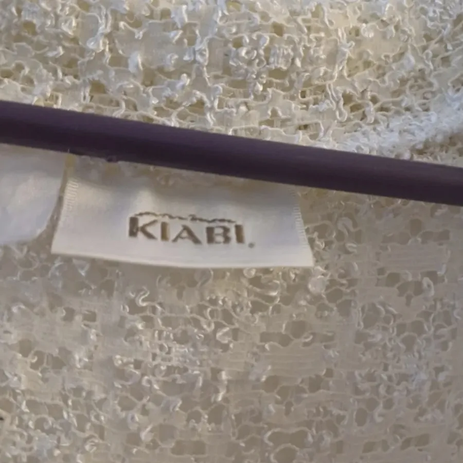 بلوز کتی دکمه دار