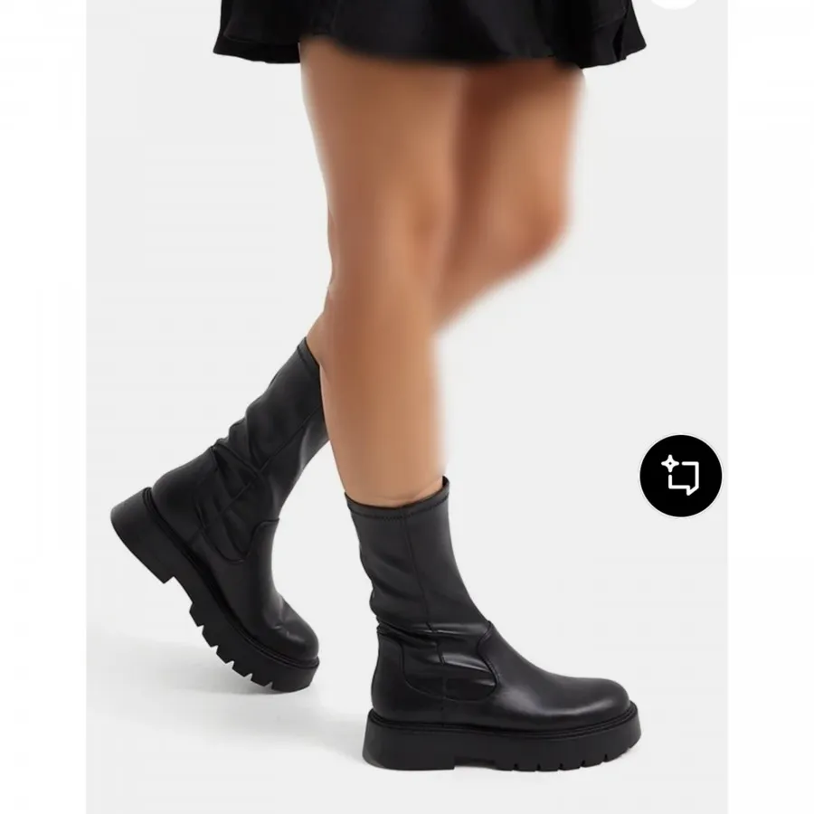 بوت چرم زنانه Bershka