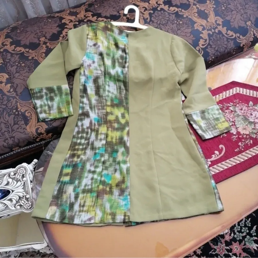 مانتو کرپ سبز
