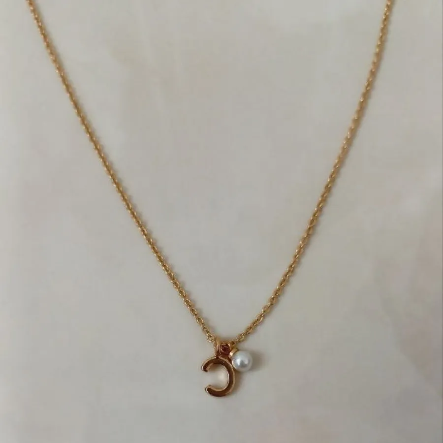 گردنبند زیبا