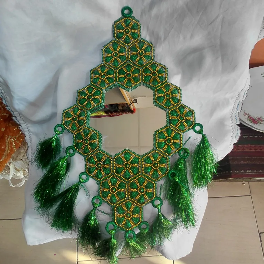 آینه دکوراتیو
