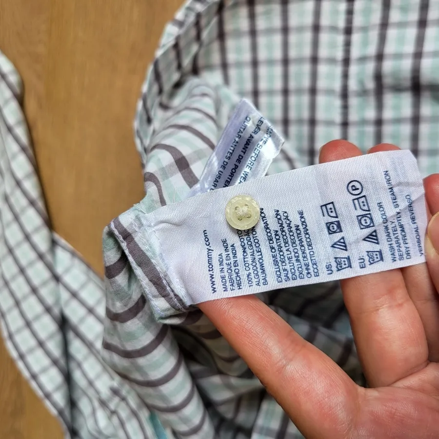 شومیز تامی هلفیگر