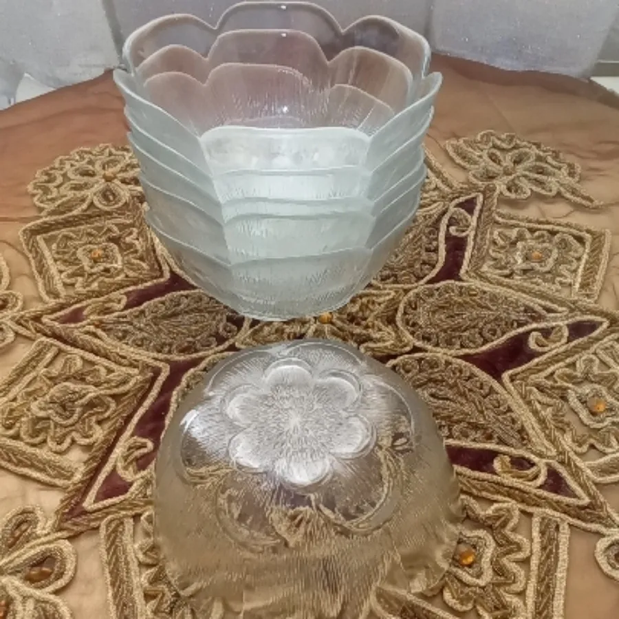 پیاله،آجیل خوری