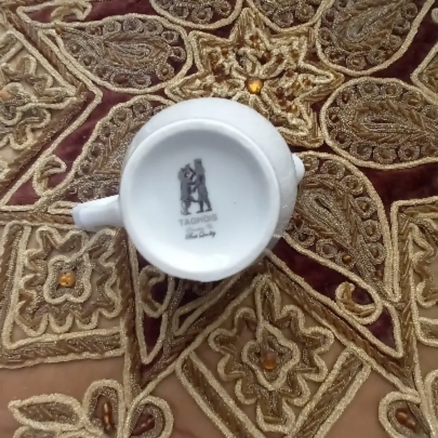 سس خوری چینی تقدیس