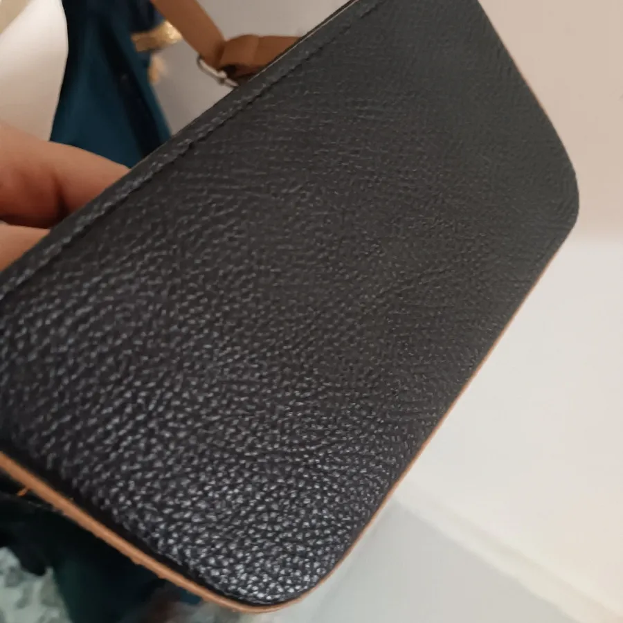کیف بند بلند کیوت چرم