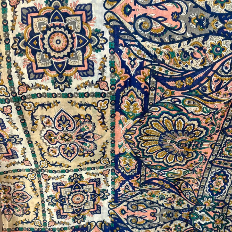 روسری ساتن