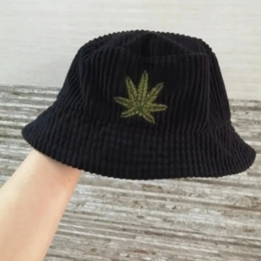کلاه باکت