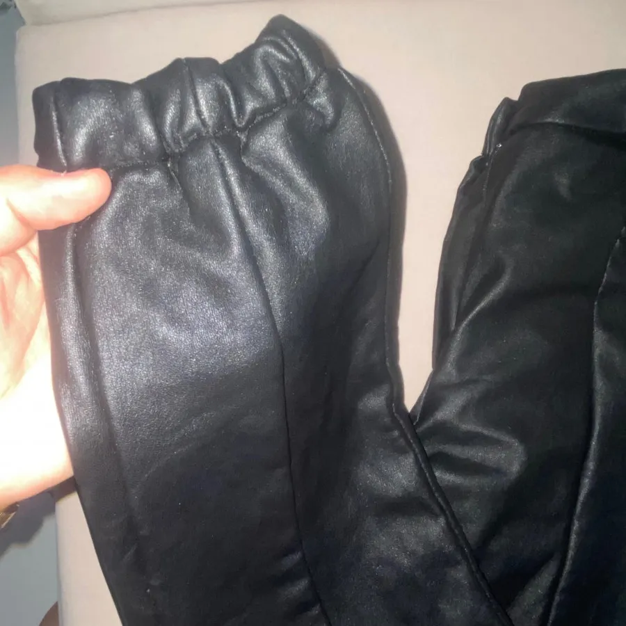 شلوار چرم دمپا گت