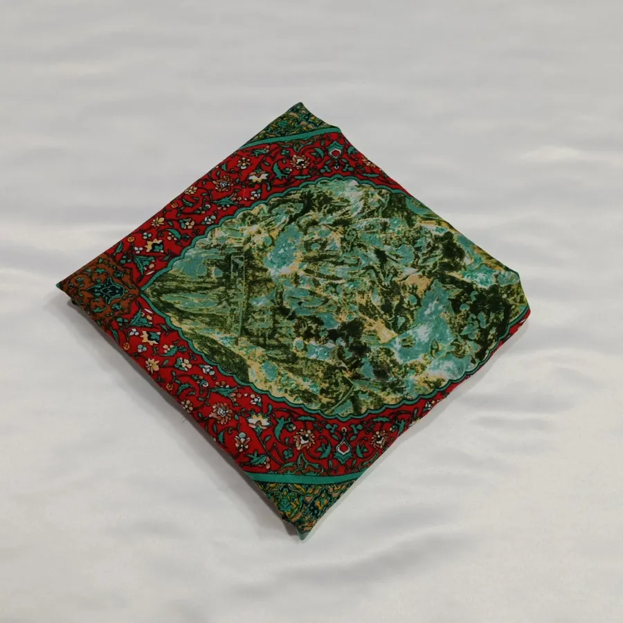 روسری نخی قواره بزرگ