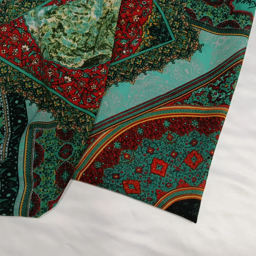 روسری نخی قواره بزرگ