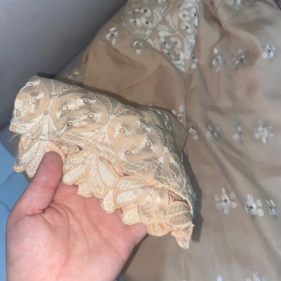 مجلسی میدی