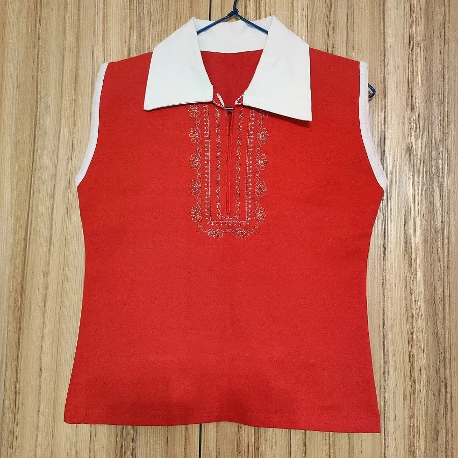 تاپ و شلوارک گوجه