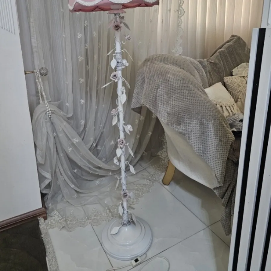 آباژور انگلیسی