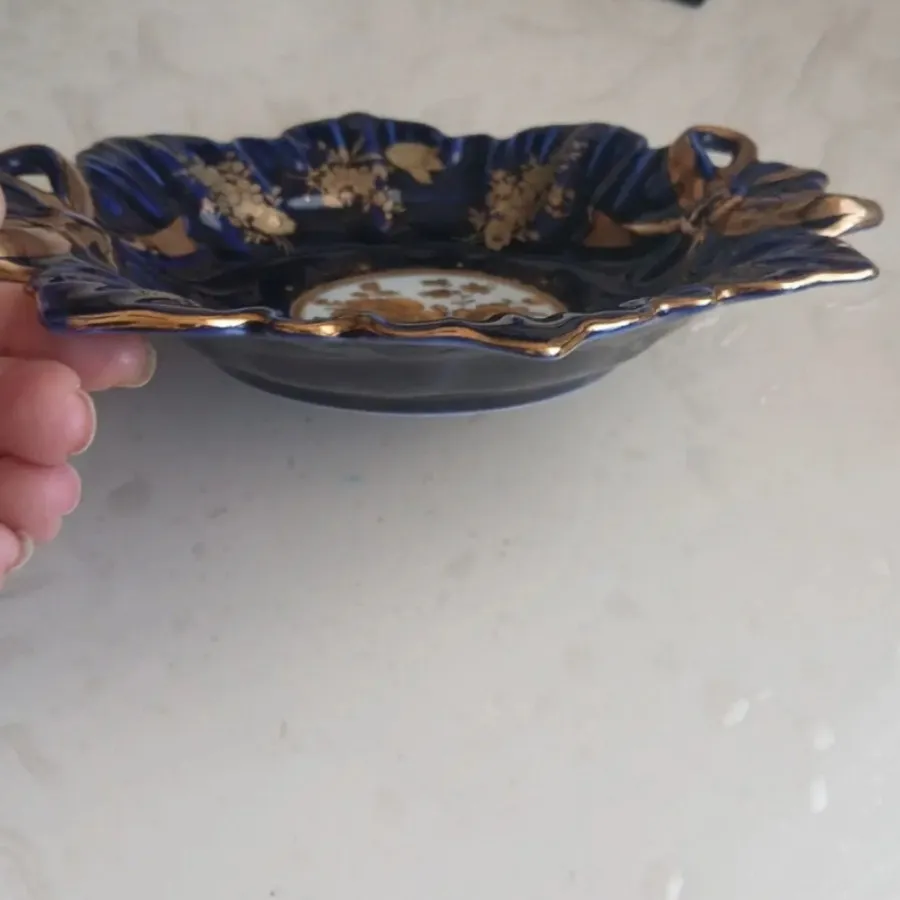 شکلات خوری