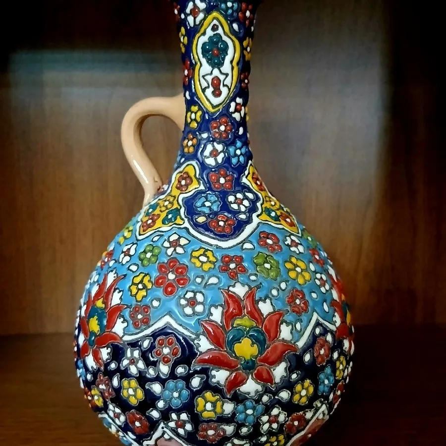 گلدان مینا کاری شده