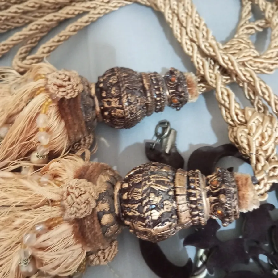 شورابه یا پرده جمع کن