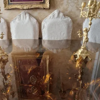 دو عدد شمعدان برنز