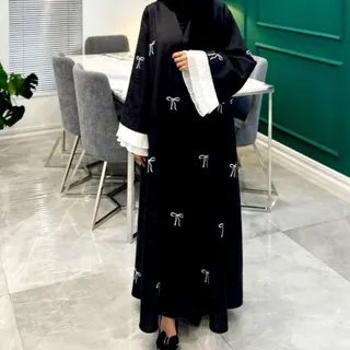 عبا مزونی