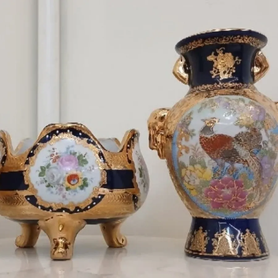 جفت گلدان و شکلات خوری