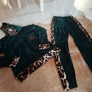 سیوشرت شلوار مخمل سبز خاص