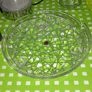 شیرینی خوری