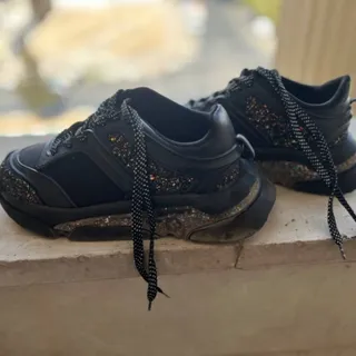 کفش کتونی