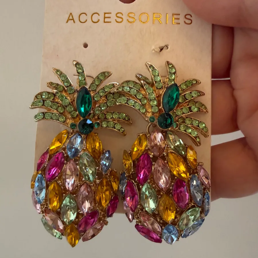 گوشواره ی اناناس