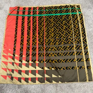 روسری سیلک طرح فندی