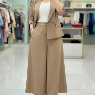 کت و شلوار دامنی سارا