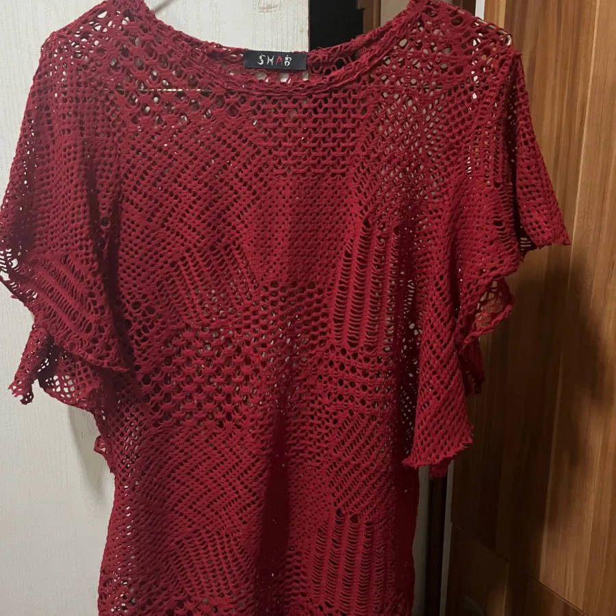 بلوز زرشکی