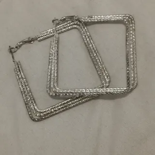 گوشواره نقره ای بزرگ