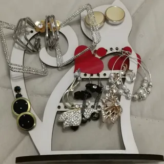جا جواهری گربه