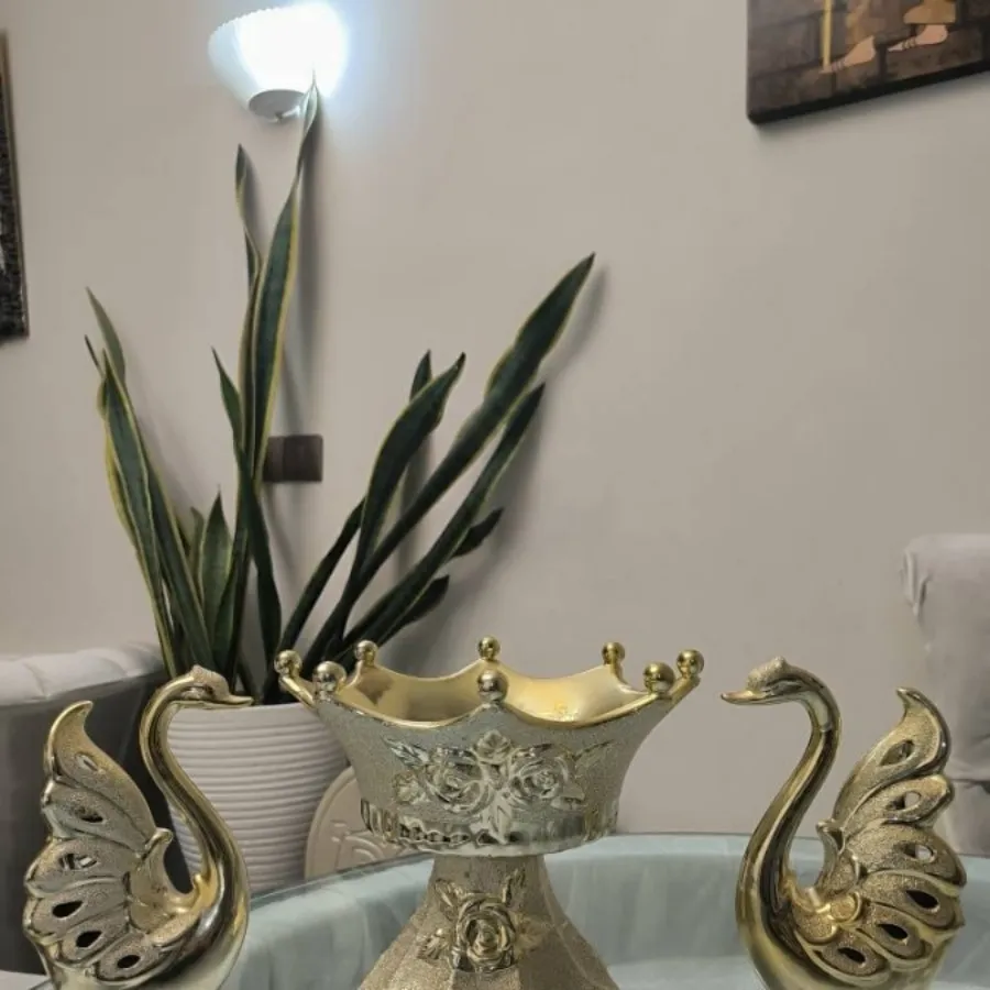 دکوری طلایی