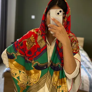 روسری نخ وال
